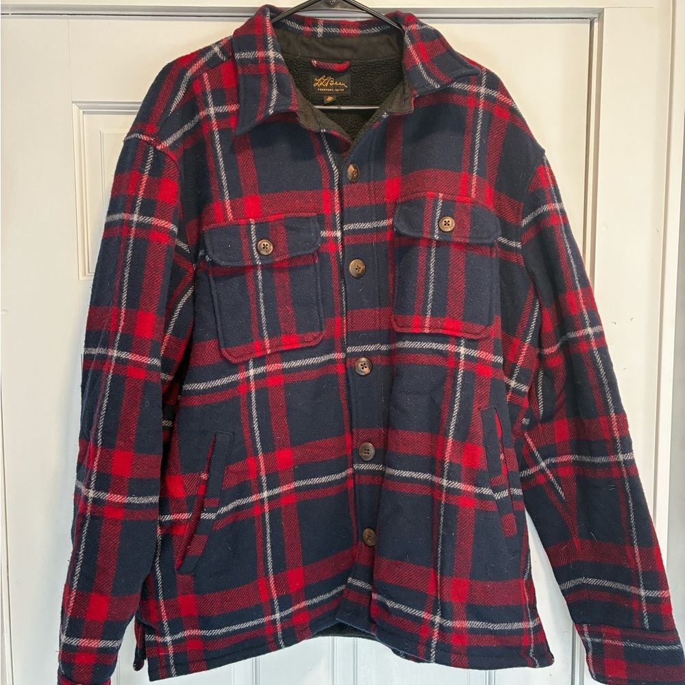 L.L. Bean Men plaid fleece lined jacket